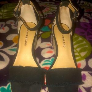 Lucky brand wedges black size 7